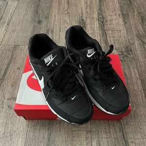 Black/White Nike Air Max 90 Size 7